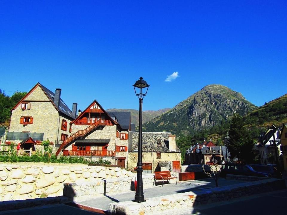 Tredos, Casa Adosada. Baqueira 外观 照片